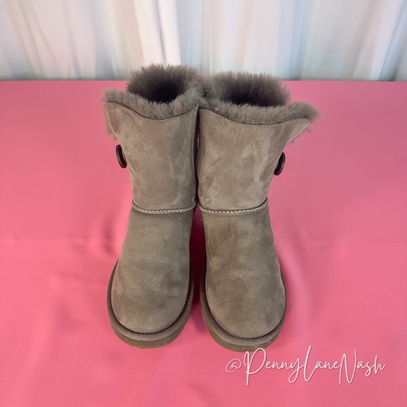 UGG Bailey Button Sheepskin Suede Winter Boots 5803 Gray Size 7 - Picture 3 of 13